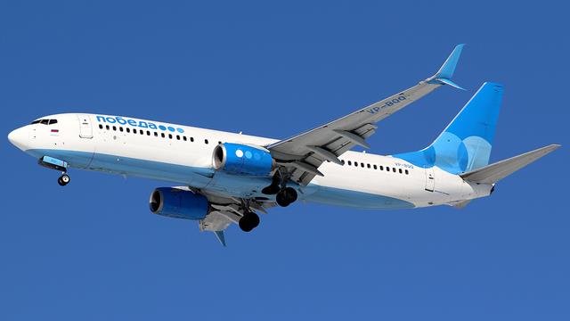 VP-BQQ:Boeing 737-800:Air 2000